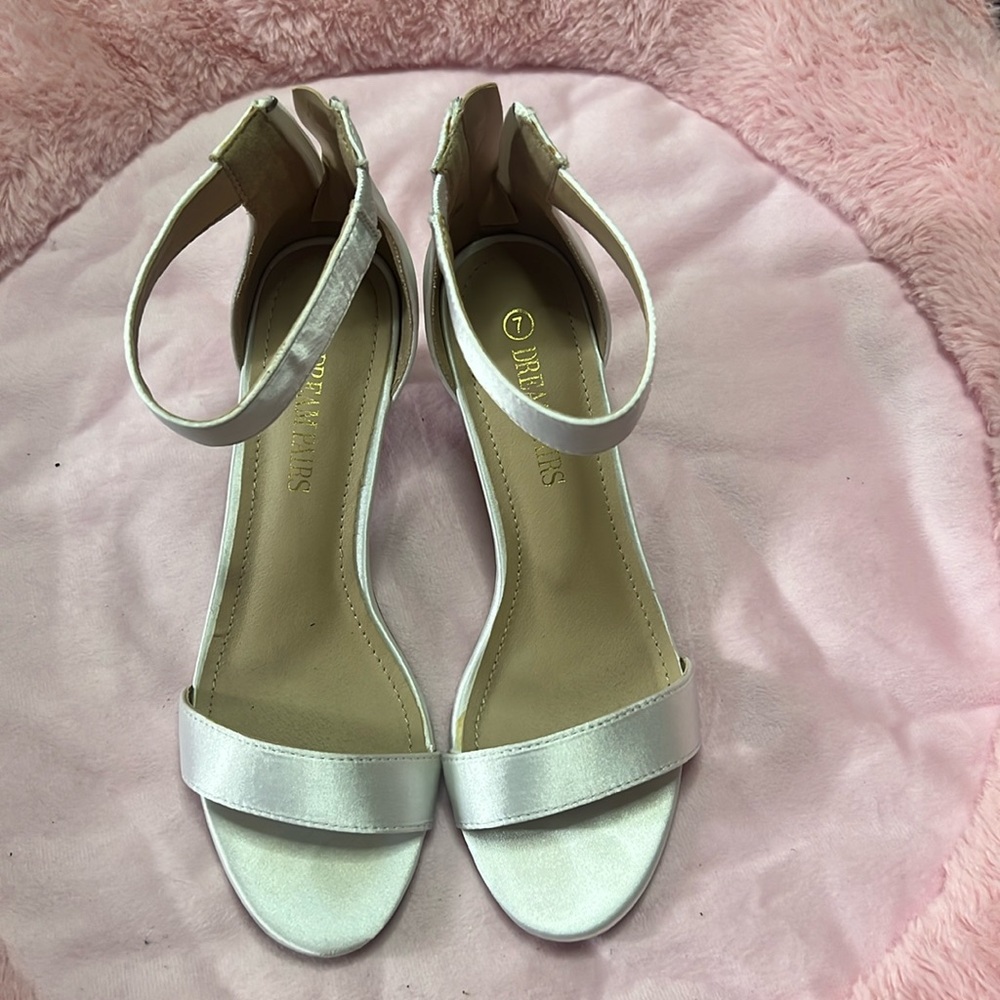 Dreams Paris white satin size 7M worn once to my bachelorette party zip up back